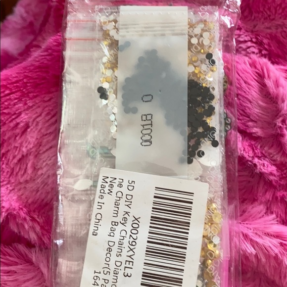 🌴NWT - Diamond Dot Paintings Christmas Keychains - Picture 3 of 4